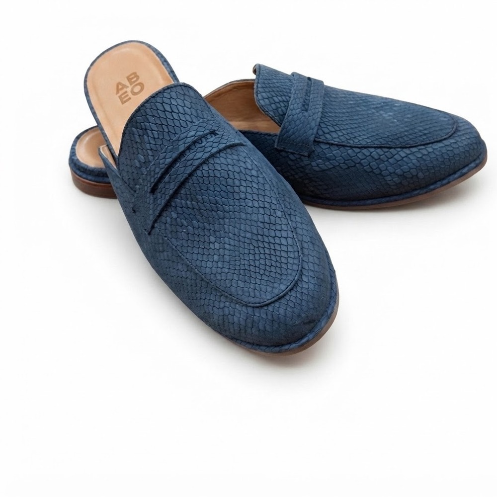 ABEO Strada Natalie Mule Loafers Womens 9 Blue Vibora Leather Comfort Slides
